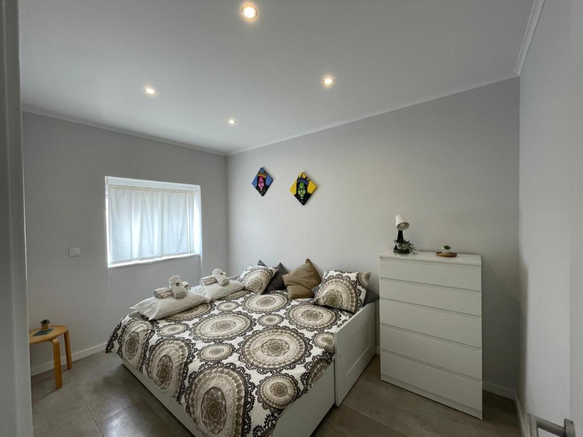 Апартаменты Happy House Barreiro Баррейру Экстерьер фото